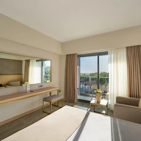 Sentido Luna Vista Hotel 5*