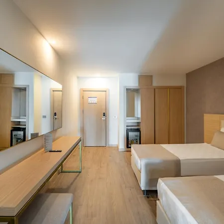 Hotel Sentido Luna Vista