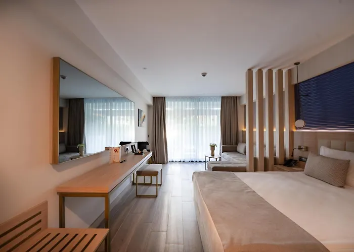 Sentido Luna Vista 5*