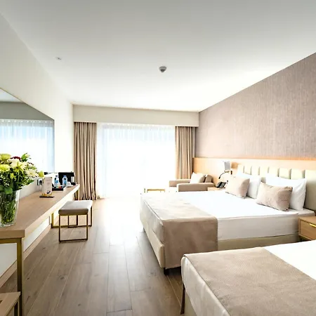 Sentido Luna Vista 5*