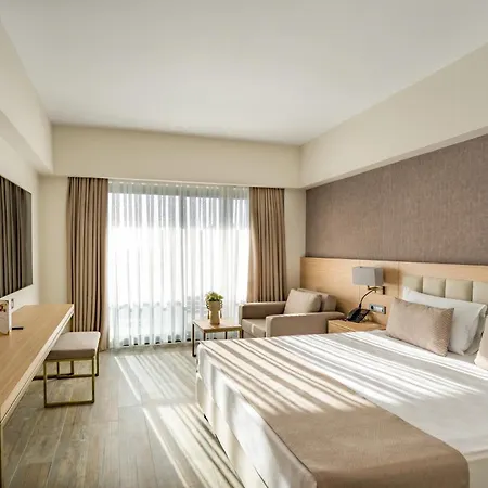 מלון Sentido Luna Vista