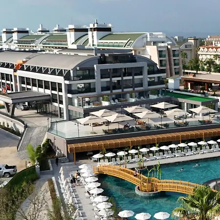 Sentido Luna Vista מלון 5*