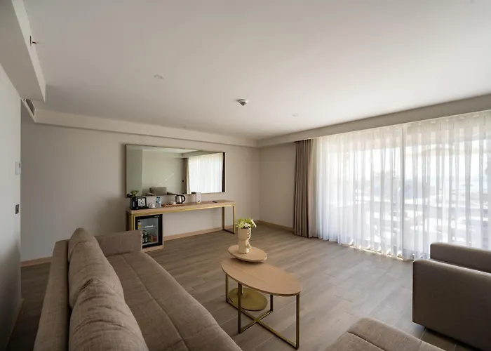 Sentido Luna Vista 5*