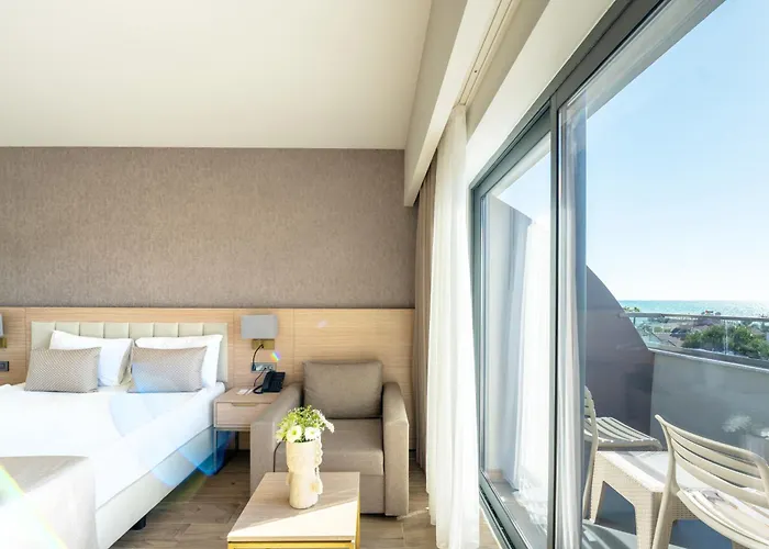 Hotel Sentido Luna Vista
