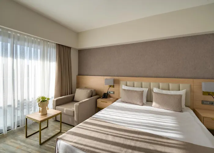 Sentido Luna Vista 5*