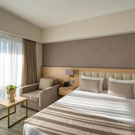 Sentido Luna Vista 5*